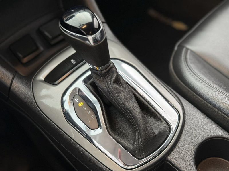 CHEVROLET CRUZE SEDAN LT 1.4 TURBO AT6 2019 SÓ MOTOS E AUTOMÓVEIS SANTA CRUZ DO SUL / Carros no Vale CHEVROLET CRUZE SEDAN LT 1.4 TURBO AT6 2019 SÓ MOTOS E AUTOMÓVEIS SANTA CRUZ DO SUL / Carros no Vale