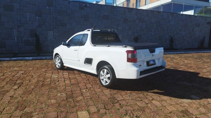 Chevrolet MONTANA SPORT 1.4 2013 GRASSI VEÍCULOS LAJEADO / Carros no Vale