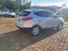 Hyundai IX35 GLS 2.0 2011 GRASSI VEÍCULOS LAJEADO / Carros no Vale