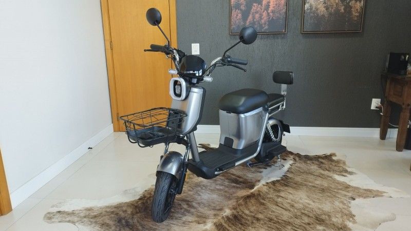 Outros Z1 800W AUTOPROPELIDO 2026 GRASSI VEÍCULOS LAJEADO / Carros no Vale Outros Z1 800W AUTOPROPELIDO 2026 GRASSI VEÍCULOS LAJEADO / Carros no Vale