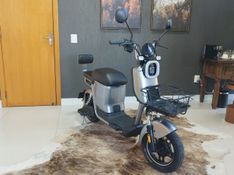 Outros Z1 800W AUTOPROPELIDO 2026 GRASSI VEÍCULOS LAJEADO / Carros no Vale