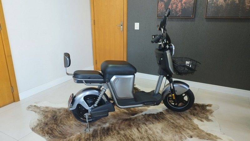 Outros Z1 800W AUTOPROPELIDO 2026 GRASSI VEÍCULOS LAJEADO / Carros no Vale Outros Z1 800W AUTOPROPELIDO 2026 GRASSI VEÍCULOS LAJEADO / Carros no Vale