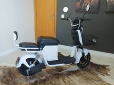 Outros Z1 800W AUTOPROPELIDO 2026 GRASSI VEÍCULOS LAJEADO / Carros no Vale