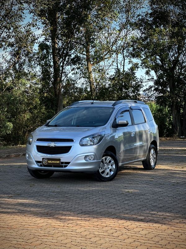 Chevrolet SPIN LTZ 1.8 2016 NEUMANN VEÍCULOS ARROIO DO MEIO / Carros no Vale Chevrolet SPIN LTZ 1.8 2016 NEUMANN VEÍCULOS ARROIO DO MEIO / Carros no Vale