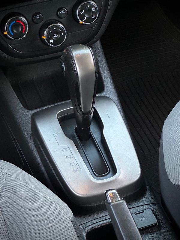 Chevrolet SPIN LTZ 1.8 2016 NEUMANN VEÍCULOS ARROIO DO MEIO / Carros no Vale Chevrolet SPIN LTZ 1.8 2016 NEUMANN VEÍCULOS ARROIO DO MEIO / Carros no Vale