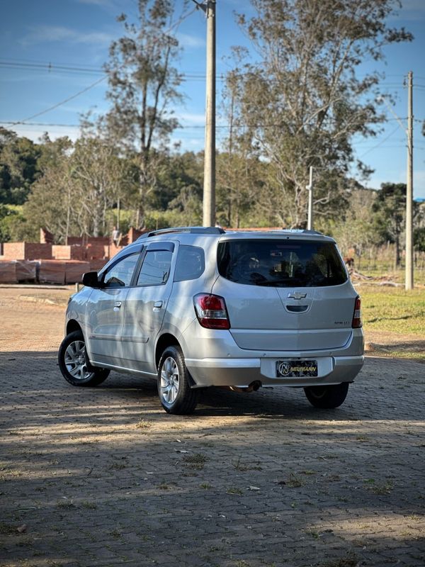 Chevrolet SPIN LTZ 1.8 2016 NEUMANN VEÍCULOS ARROIO DO MEIO / Carros no Vale Chevrolet SPIN LTZ 1.8 2016 NEUMANN VEÍCULOS ARROIO DO MEIO / Carros no Vale