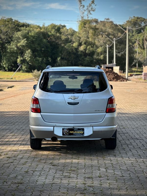 Chevrolet SPIN LTZ 1.8 2016 NEUMANN VEÍCULOS ARROIO DO MEIO / Carros no Vale Chevrolet SPIN LTZ 1.8 2016 NEUMANN VEÍCULOS ARROIO DO MEIO / Carros no Vale