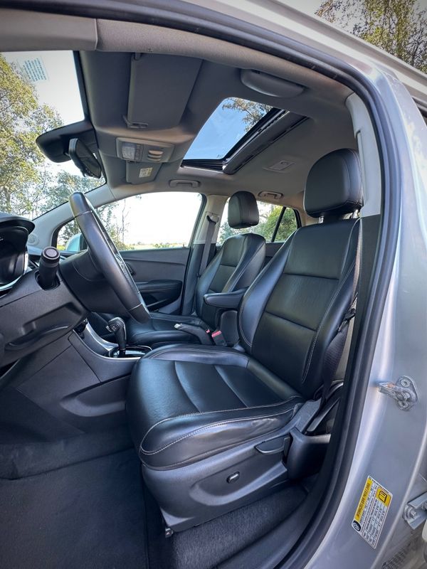 Chevrolet TRACKER PREMIER 1.4 TURBO 2018 NEUMANN VEÍCULOS ARROIO DO MEIO / Carros no Vale