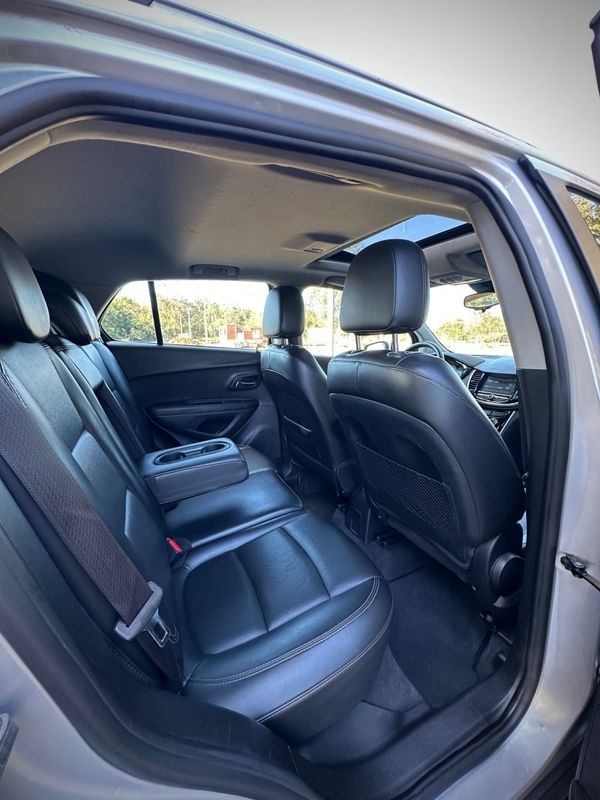 Chevrolet TRACKER PREMIER 1.4 TURBO 2018 NEUMANN VEÍCULOS ARROIO DO MEIO / Carros no Vale