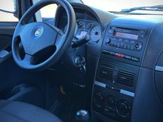 Fiat IDEA ELX 1.4 2009 NEUMANN VEÍCULOS ARROIO DO MEIO / Carros no Vale