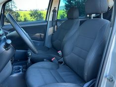 Fiat IDEA ELX 1.4 2009 NEUMANN VEÍCULOS ARROIO DO MEIO / Carros no Vale