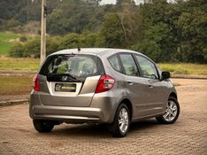 Honda FIT LX 1.4 2013 NEUMANN VEÍCULOS ARROIO DO MEIO / Carros no Vale