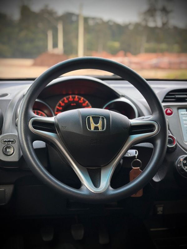 Honda FIT LX 1.4 2013 NEUMANN VEÍCULOS ARROIO DO MEIO / Carros no Vale