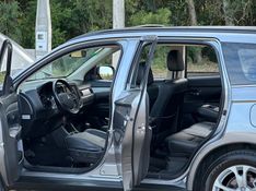 Mitsubishi OUTLANDER 3.0 V6 2015 NEUMANN VEÍCULOS ARROIO DO MEIO / Carros no Vale