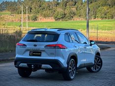 Toyota COROLLA CROSS XRX HÍBRIDO 2023 NEUMANN VEÍCULOS ARROIO DO MEIO / Carros no Vale