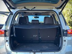 Toyota HILUX SW4 SRX 2.8 2017 NEUMANN VEÍCULOS ARROIO DO MEIO / Carros no Vale