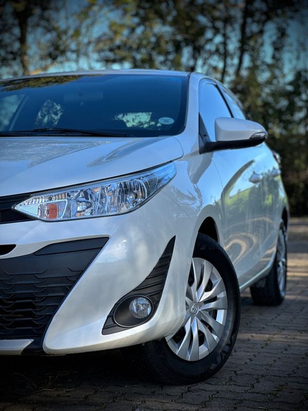 Toyota YARIS XL 1.3 2020 NEUMANN VEÍCULOS ARROIO DO MEIO / Carros no Vale Toyota YARIS XL 1.3 2020 NEUMANN VEÍCULOS ARROIO DO MEIO / Carros no Vale