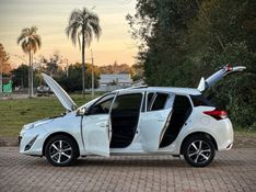 Toyota YARIS XLS CONNECT 1.5 2020 NEUMANN VEÍCULOS ARROIO DO MEIO / Carros no Vale