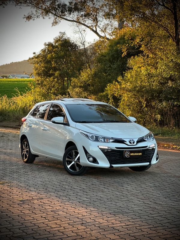 Toyota YARIS XLS CONNECT 1.5 2020 NEUMANN VEÍCULOS ARROIO DO MEIO / Carros no Vale Toyota YARIS XLS CONNECT 1.5 2020 NEUMANN VEÍCULOS ARROIO DO MEIO / Carros no Vale