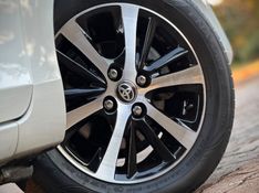 Toyota YARIS XLS CONNECT 1.5 2020 NEUMANN VEÍCULOS ARROIO DO MEIO / Carros no Vale