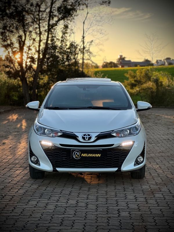 Toyota YARIS XLS CONNECT 1.5 2020 NEUMANN VEÍCULOS ARROIO DO MEIO / Carros no Vale Toyota YARIS XLS CONNECT 1.5 2020 NEUMANN VEÍCULOS ARROIO DO MEIO / Carros no Vale