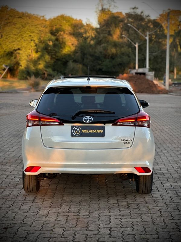 Toyota YARIS XLS CONNECT 1.5 2020 NEUMANN VEÍCULOS ARROIO DO MEIO / Carros no Vale Toyota YARIS XLS CONNECT 1.5 2020 NEUMANN VEÍCULOS ARROIO DO MEIO / Carros no Vale