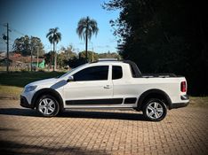 Volkswagen SAVEIRO CROSS 1.6 2013 NEUMANN VEÍCULOS ARROIO DO MEIO / Carros no Vale