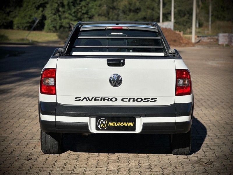 Volkswagen SAVEIRO CROSS 1.6 2013 NEUMANN VEÍCULOS ARROIO DO MEIO / Carros no Vale Volkswagen SAVEIRO CROSS 1.6 2013 NEUMANN VEÍCULOS ARROIO DO MEIO / Carros no Vale
