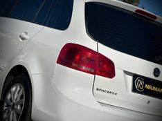 Volkswagen SPACEFOX TREND 1.6 2014 NEUMANN VEÍCULOS ARROIO DO MEIO / Carros no Vale