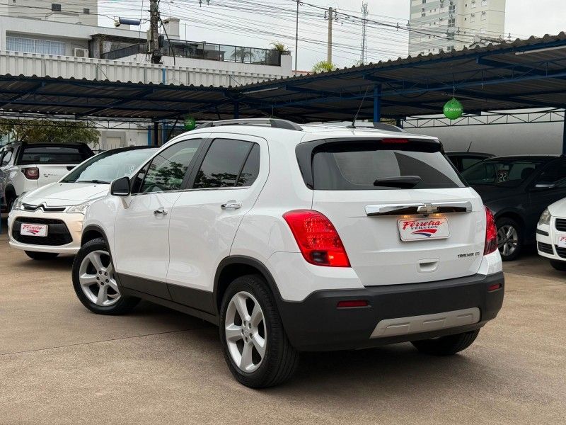 Chevrolet TRACKER LTZ 1.8 2015 FERREIRA VEÍCULOS VENÂNCIO AIRES / Carros no Vale