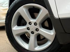 Chevrolet TRACKER LTZ 1.8 2015 FERREIRA VEÍCULOS VENÂNCIO AIRES / Carros no Vale
