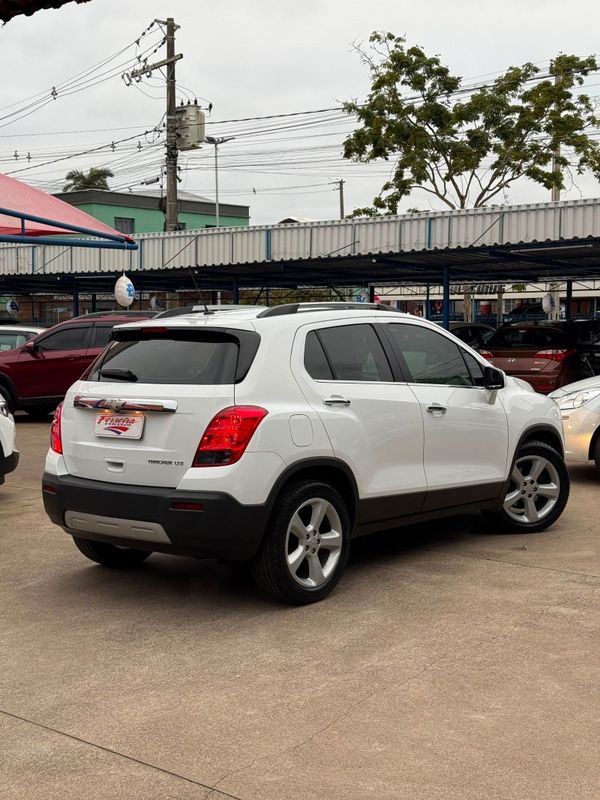 Chevrolet TRACKER LTZ 1.8 2015 FERREIRA VEÍCULOS VENÂNCIO AIRES / Carros no Vale