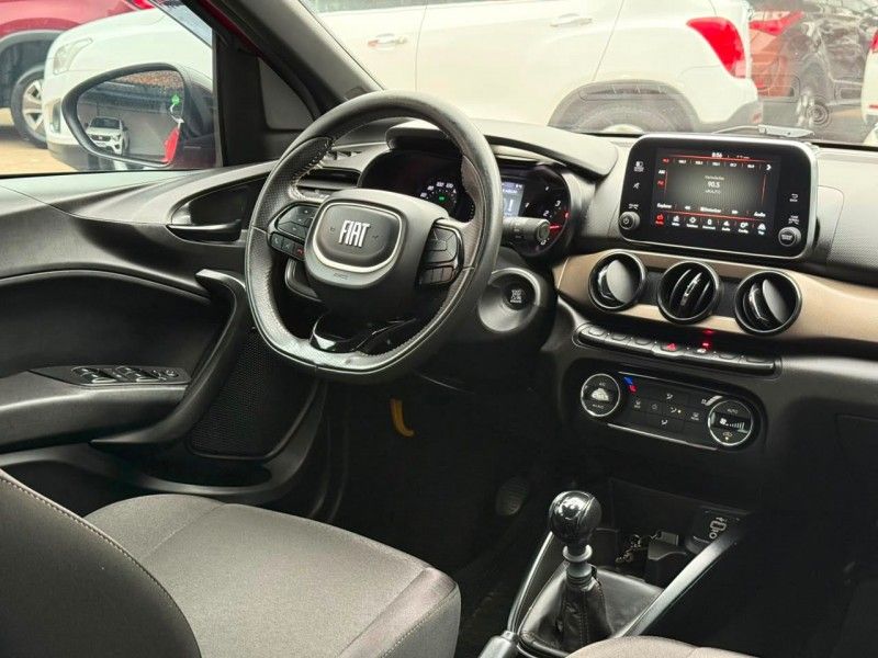 Fiat CRONOS DRIVE 1.3 S DESIGN 2023 FERREIRA VEÍCULOS VENÂNCIO AIRES / Carros no Vale