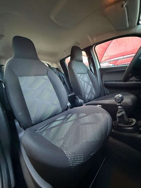Fiat MOBI LIKE 1.0 8V 2023 FERREIRA VEÍCULOS VENÂNCIO AIRES / Carros no Vale