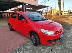 VOLKSWAGEN GOL 1.0 MI TREND 8V 2010/2010 HUBNER MULTIMARCAS FARROUPILHA / Carros no Vale
