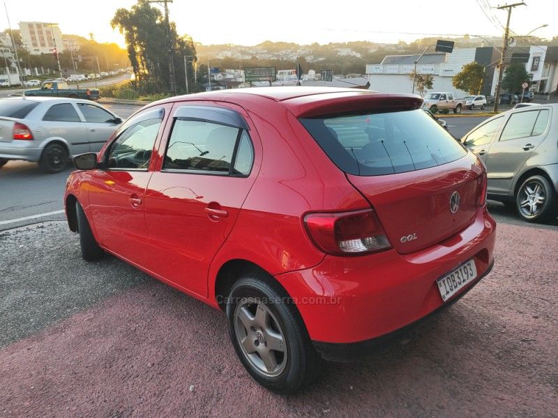 VOLKSWAGEN GOL 1.0 MI TREND 8V 2010/2010 HUBNER MULTIMARCAS FARROUPILHA / Carros no Vale