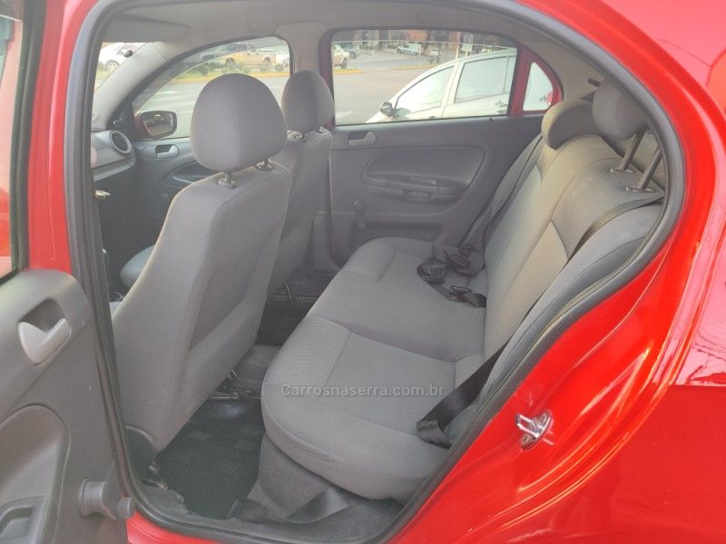 VOLKSWAGEN GOL 1.0 MI TREND 8V 2010/2010 HUBNER MULTIMARCAS FARROUPILHA / Carros no Vale
