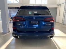 BMW X5 3.0 I6 TURBO HÍBRIDO XDRIVE45E M SPORT AUTOMÁTICO 2022/2023 FÁBIO BERNARDES PORTO ALEGRE / Carros no Vale
