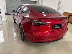 TESLA MODEL 3 ELÉTRICO AWD STANDARD RANGE PLUS 2022/2023 FÁBIO BERNARDES PORTO ALEGRE / Carros no Vale