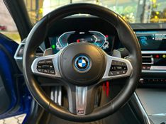 BMW 330e M Sport 2.0 Turbo Aut (HÃ­brido) 2021/2022 CONCEPT MOTORS PASSO FUNDO / Carros no Vale