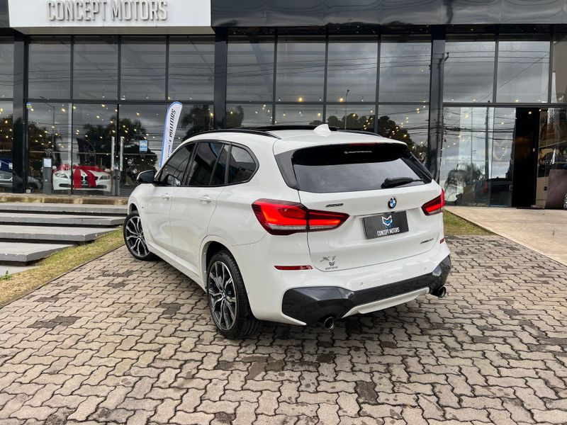 BMW X1 SDRIVE 20i M Sport 2.0 TB Flex Aut. 2022/2022 CONCEPT MOTORS PASSO FUNDO / Carros no Vale BMW X1 SDRIVE 20i M Sport 2.0 TB Flex Aut. 2022/2022 CONCEPT MOTORS PASSO FUNDO / Carros no Vale