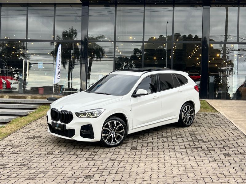 BMW X1 SDRIVE 20i M Sport 2.0 TB Flex Aut. 2022/2022 CONCEPT MOTORS PASSO FUNDO / Carros no Vale BMW X1 SDRIVE 20i M Sport 2.0 TB Flex Aut. 2022/2022 CONCEPT MOTORS PASSO FUNDO / Carros no Vale