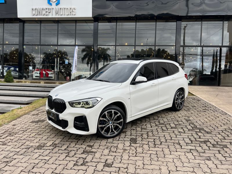 BMW X1 SDRIVE 20i M Sport 2.0 TB Flex Aut. 2022/2022 CONCEPT MOTORS PASSO FUNDO / Carros no Vale BMW X1 SDRIVE 20i M Sport 2.0 TB Flex Aut. 2022/2022 CONCEPT MOTORS PASSO FUNDO / Carros no Vale