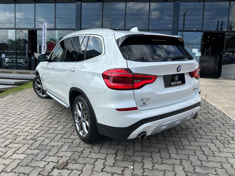 BMW X3 XDRIVE 20i 2.0/X-Line Bi-TB Flex Aut. 2019/2019 CONCEPT MOTORS PASSO FUNDO / Carros no Vale