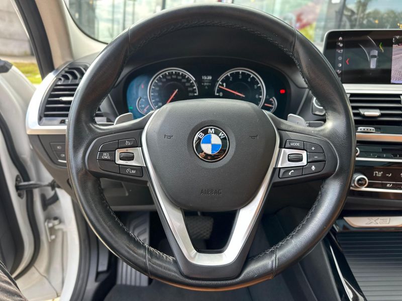 BMW X3 XDRIVE 20i 2.0/X-Line Bi-TB Flex Aut. 2019/2019 CONCEPT MOTORS PASSO FUNDO / Carros no Vale