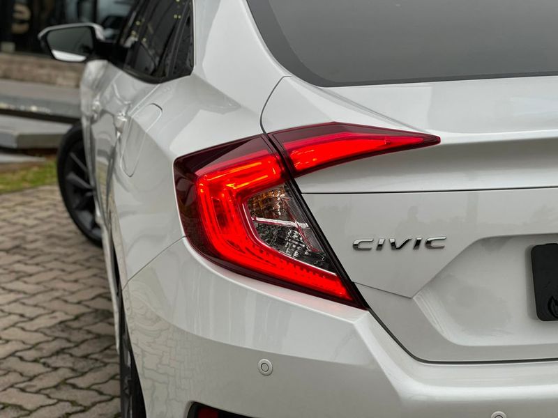 Honda Civic Sedan TOURING 1.5 Turbo 16V Aut.4p 2019/2020 CONCEPT MOTORS PASSO FUNDO / Carros no Vale Honda Civic Sedan TOURING 1.5 Turbo 16V Aut.4p 2019/2020 CONCEPT MOTORS PASSO FUNDO / Carros no Vale