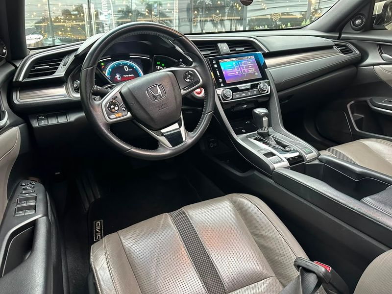 Honda Civic Sedan TOURING 1.5 Turbo 16V Aut.4p 2019/2020 CONCEPT MOTORS PASSO FUNDO / Carros no Vale Honda Civic Sedan TOURING 1.5 Turbo 16V Aut.4p 2019/2020 CONCEPT MOTORS PASSO FUNDO / Carros no Vale