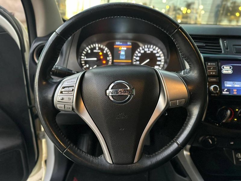 Nissan Frontier ATTAC.CD 4×4 2.3 Bi-TB Die Aut 2019/2019 CONCEPT MOTORS PASSO FUNDO / Carros no Vale Nissan Frontier ATTAC.CD 4×4 2.3 Bi-TB Die Aut 2019/2019 CONCEPT MOTORS PASSO FUNDO / Carros no Vale