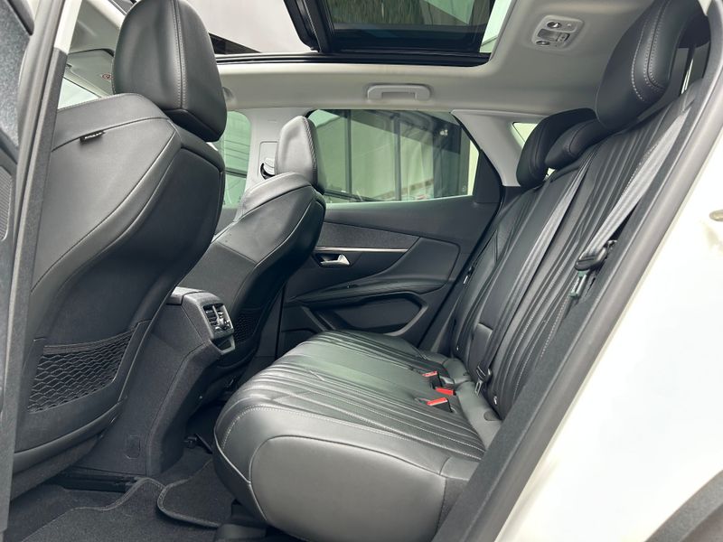 Peugeot 3008 Griffe Pack 1.6 Turbo 16V 5p Aut. 2020/2020 CONCEPT MOTORS PASSO FUNDO / Carros no Vale Peugeot 3008 Griffe Pack 1.6 Turbo 16V 5p Aut. 2020/2020 CONCEPT MOTORS PASSO FUNDO / Carros no Vale