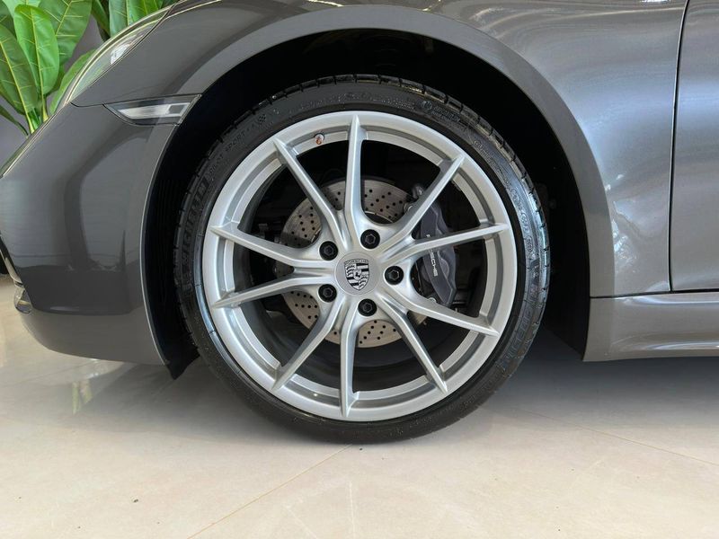 Porsche 718 Boxster 2.0 300cv 2023/2023 CONCEPT MOTORS PASSO FUNDO / Carros no Vale Porsche 718 Boxster 2.0 300cv 2023/2023 CONCEPT MOTORS PASSO FUNDO / Carros no Vale
